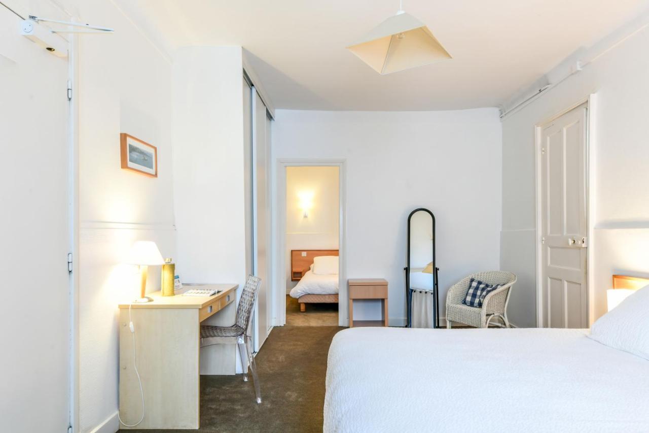 Hotel Val Flores Logis Biarritz Bagian luar foto